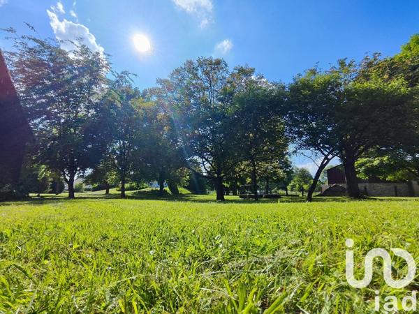 Maison 8 pièces de 192 m² à Pogny (51240)