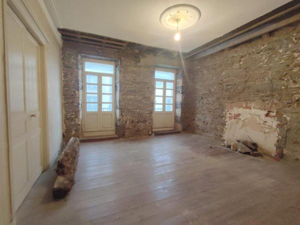 Immeuble de rapport de 285 m2 – Projet clé en main – Hyper centre de Morlaix