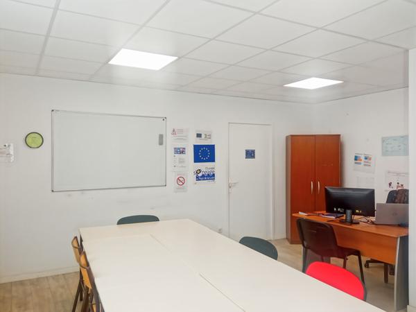 CHALLANS - Local commercial 400 m²