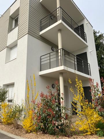 MEXIMIEUX - T3 de 57.40m²