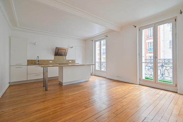 Paris (75012) Charme de l’ancien et confort moderne – Joli 2 pièces rue de Charenton – Paris 12