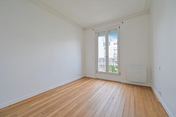 Paris (75012) Charme de l’ancien et confort moderne – Joli 2 pièces rue de Charenton – Paris 12