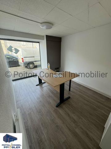 CENTRE VILLE AVENUE DE LA ROCHELLE 80m2 BUREAUX