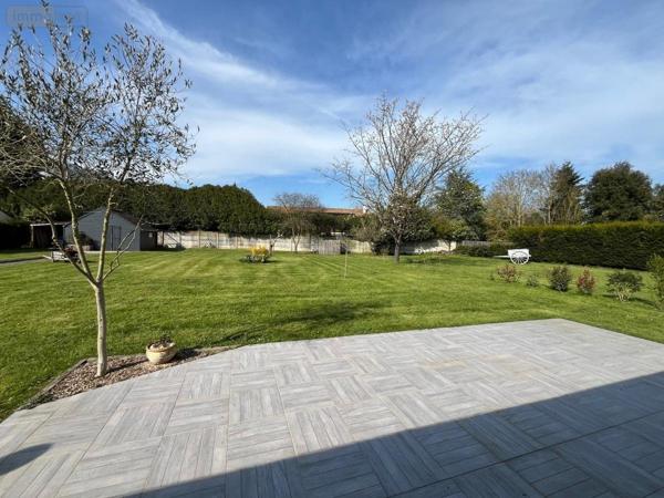 Maison à vendre à La Guierche dans la Sarthe (72380), ref : 72126-3159