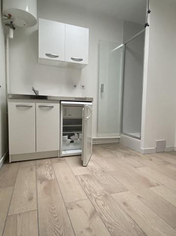 Vente Appartement8 m² - 1 Pièce - PARIS (75017)