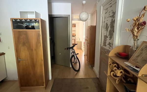 Appartement à vendre    3 pièces •  Montbrison