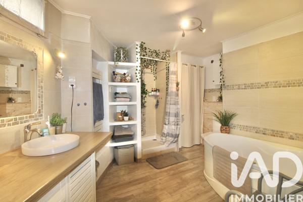 Maison à vendre 5 pièces 129 m² Peynier