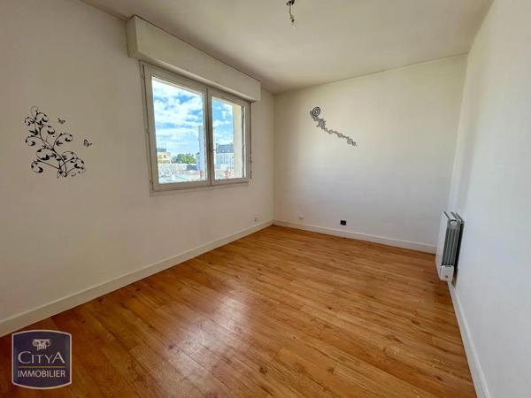 Appartement à louer 2 pièces 44.48m² Orléans (45000)