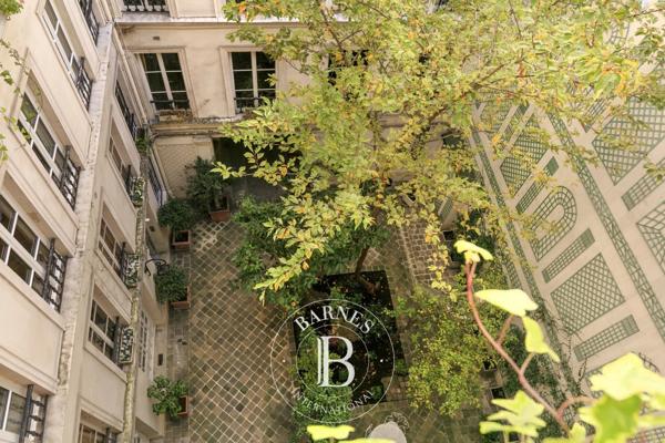 Paris 7ème, Appartement 2 Chambres -  135 m² à vendre