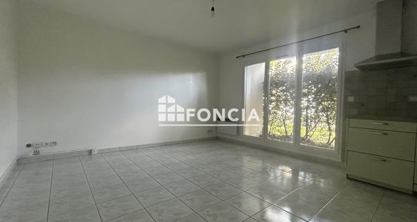 Location Appartement 2 pièces 40.71 m² - Croissy-sur-seine 78290