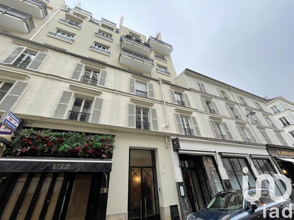 Studio 1 pièce de 33 m² à Paris (75008)