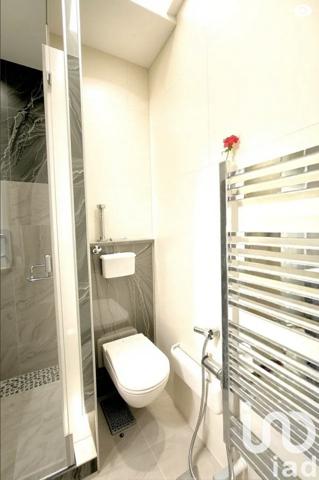 Studio 1 pièce de 33 m² à Paris (75008)