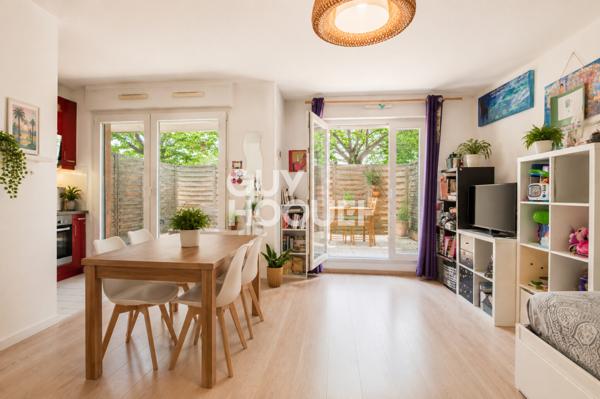 Studio à vendre avec belle terrasse