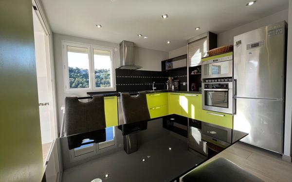 Appartement à vendre    4 pièces • 71 m2 Nice