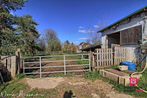 ECURIES 10 BOXES 4 HECTARES