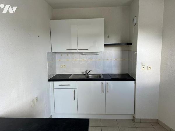 LAVAL, Appartement type 3 