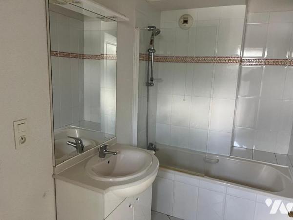 LAVAL, Appartement type 3 