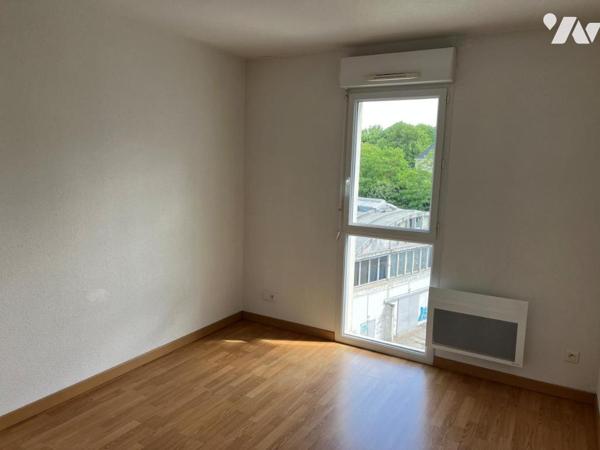 LAVAL, Appartement type 3 