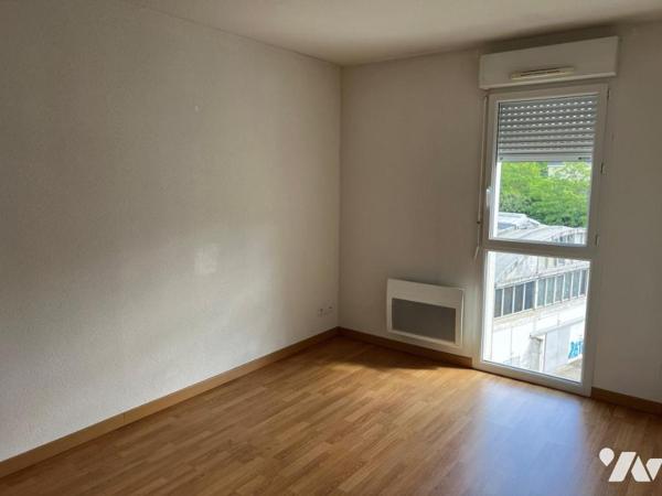 LAVAL, Appartement type 3 
