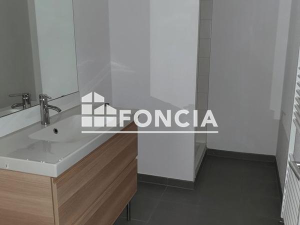 Location Appartement 3 pièces 74.21 m² - 138 RUE DE LA REPUBLIQUE Guebwiller 68500