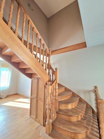 MAISON DE VILLE A SAISIR