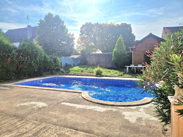 MAISON DE VILLE A SAISIR