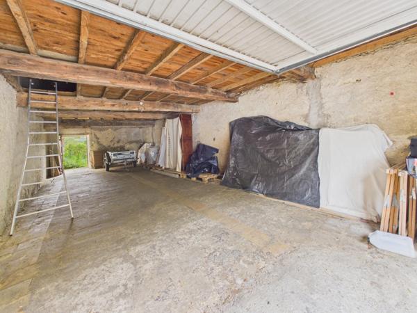 Garage de 108 m² à vendre AVIGNONET LAURAGAIS (31)