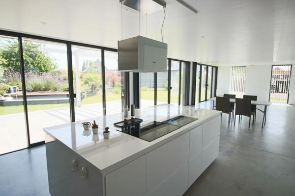 Templeuve-en-Pévèle – Maison cubique récente de 175 m² – Semi plain pied – Prestations haut de gamme
