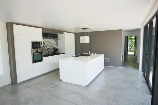Templeuve-en-Pévèle – Maison cubique récente de 175 m² – Semi plain pied – Prestations haut de gamme