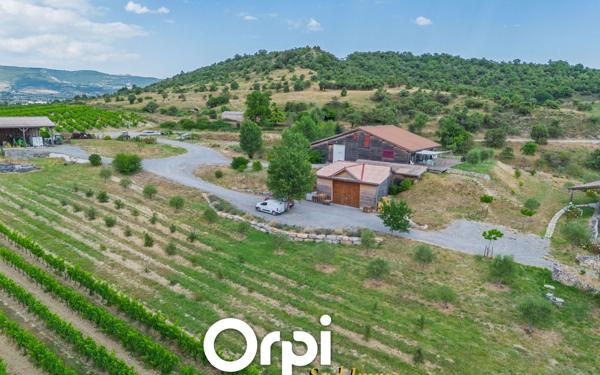 Maison à vendre    9 pièces • 200 m2 Alba-la-Romaine