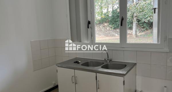 Location Studio 29.68 m² - Triel-sur-seine 78510