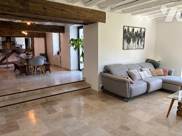 Magnifique longère de 5 pièces de 134 m² sur 1 618 m²
