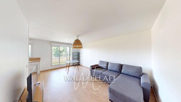 Appartement
         3 pièces
        - 58 m² Exclusivité 215 000 € *