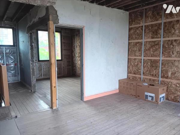PROXIMITE QUARTIER JOUVENET BELLE MAISON DE CHARME A TERMINER DE RESTAURER