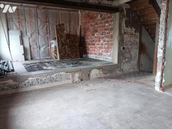 PROXIMITE QUARTIER JOUVENET BELLE MAISON DE CHARME A TERMINER DE RESTAURER