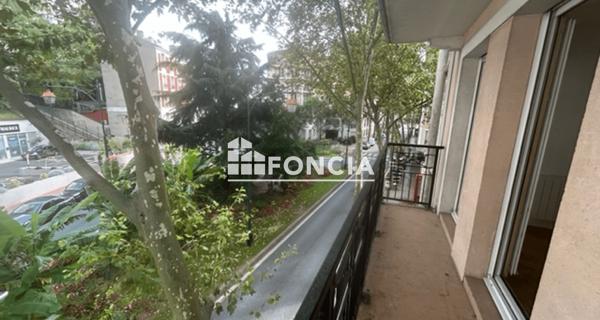 Location Studio 28.15 m² - Saint-maurice 94410