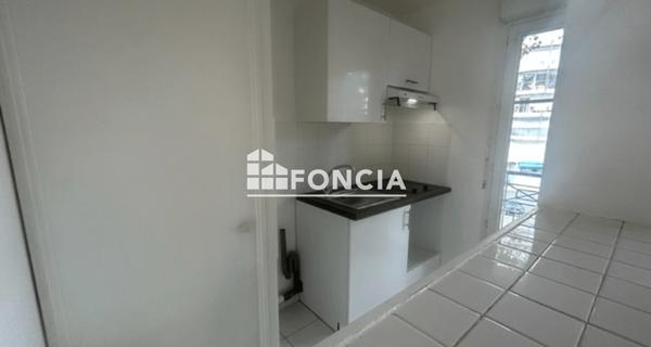 Location Studio 28.15 m² - Saint-maurice 94410