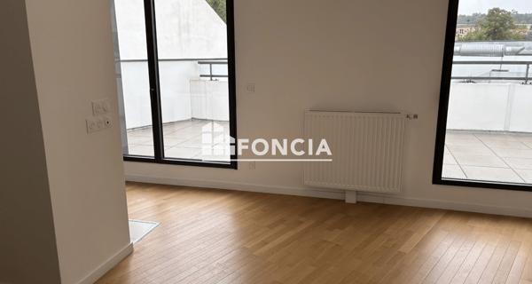 Location Appartement 2 pièces 35.15 m² - Fontainebleau 77300