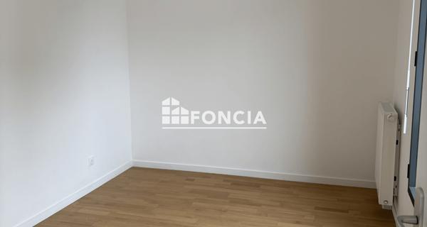 Location Appartement 2 pièces 35.15 m² - Fontainebleau 77300
