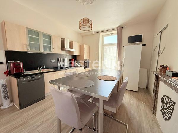 A vendre - Maison Doué En Anjou -6 pièces - 155 m2 - D6119