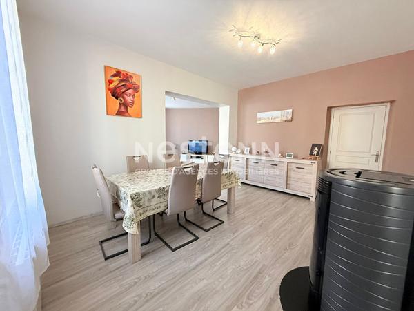 A vendre - Maison Doué En Anjou -6 pièces - 155 m2 - D6119