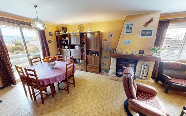 Maison à vendre    3 pièces • 81,50 m2 Saint-Genest-Lerpt