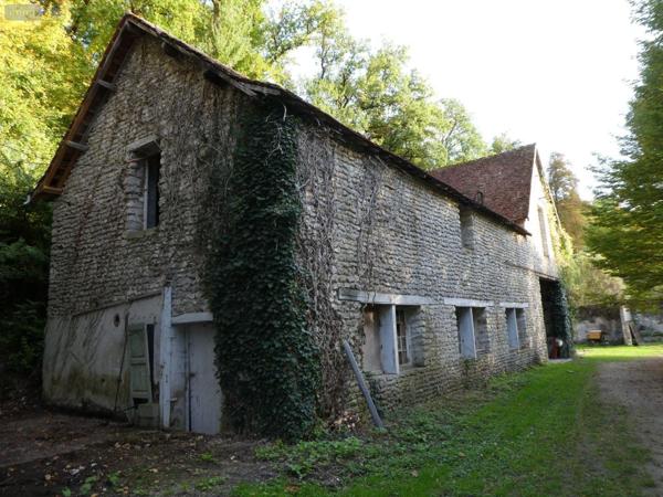 Immeuble à vendre à Bléré dans l'Indre-et-Loire (37150), ref : 11893/495
