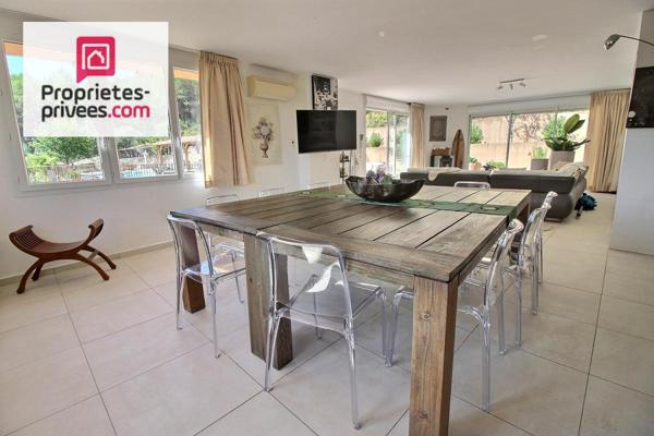 Villa Lorgues 7 pièces 240 m2