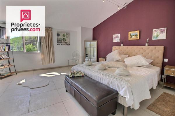 Villa Lorgues 7 pièces 240 m2