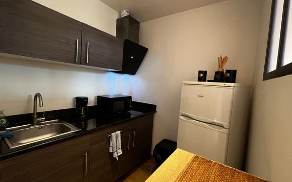 Appartement à vendre    1 pièce • 27,60 m2 Arles