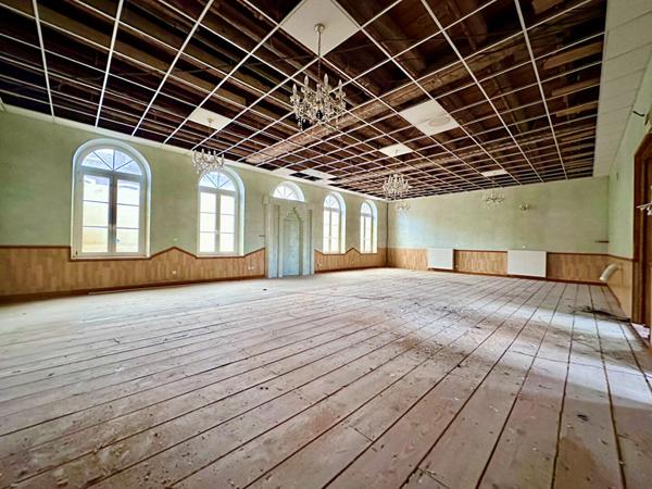 Immeuble d'environ 440m2 à Lunéville