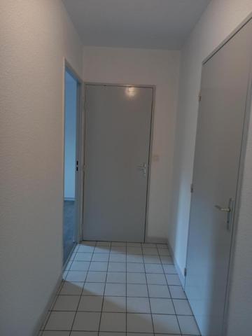 Appartement 2 pièces de 53 m² à St just st rambert