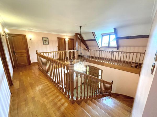 Pavillon en semi plain pied de 315m² sur FRETHUN