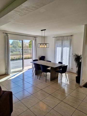 Fontaine-le-Comte (86240) Belle maison familiale proche bourg et tous commerce Fontaine le comte